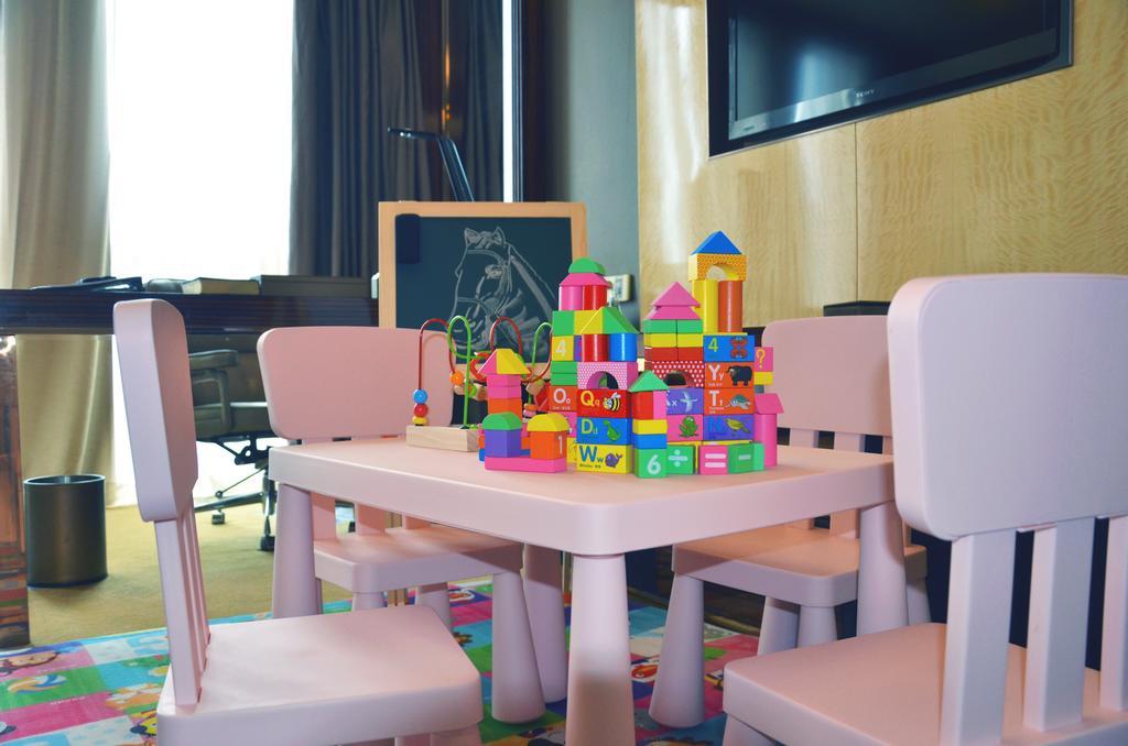 Wanda Vista Taiyuan Hotell Exteriör bild