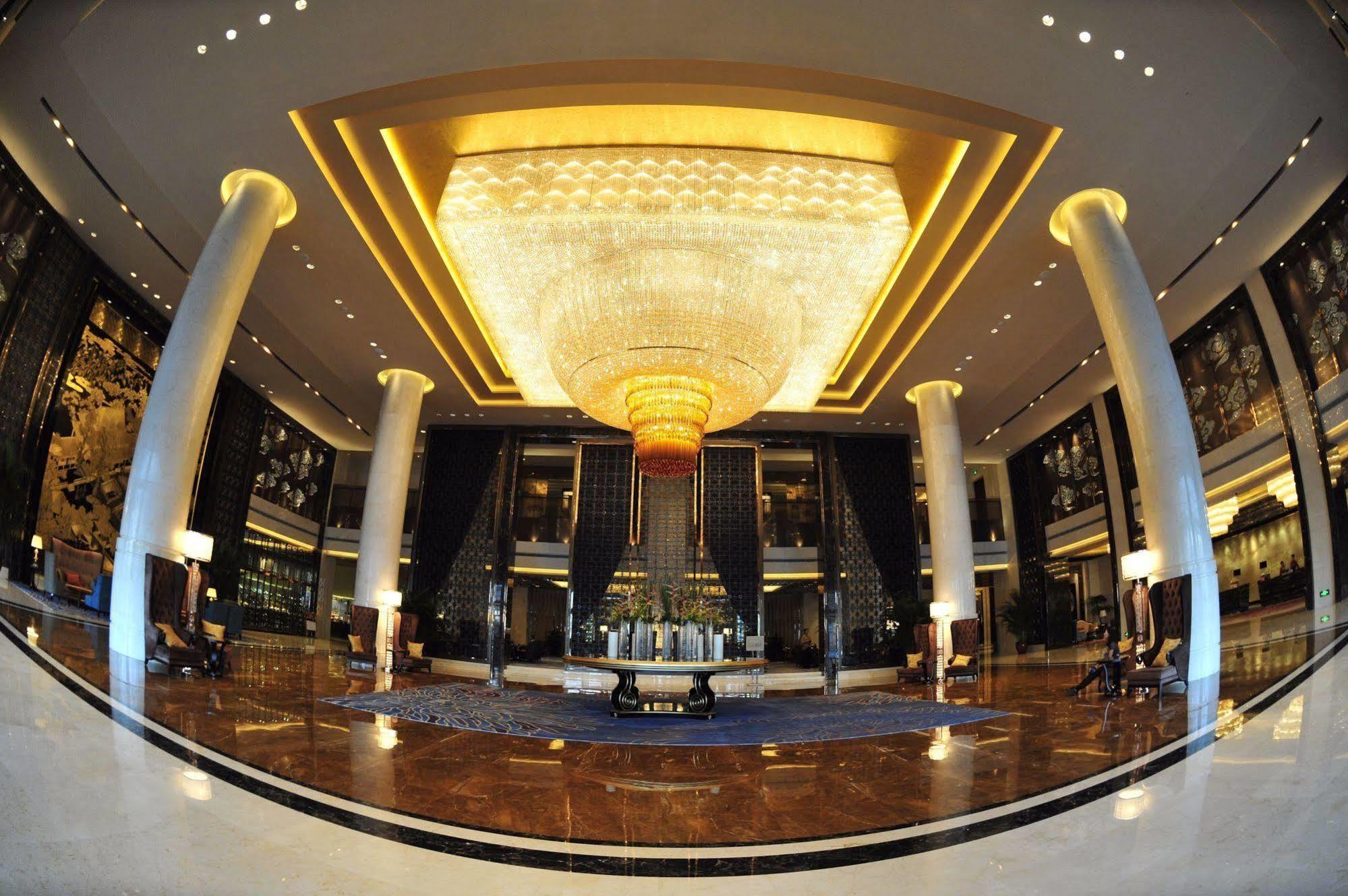 Wanda Vista Taiyuan Hotell Exteriör bild