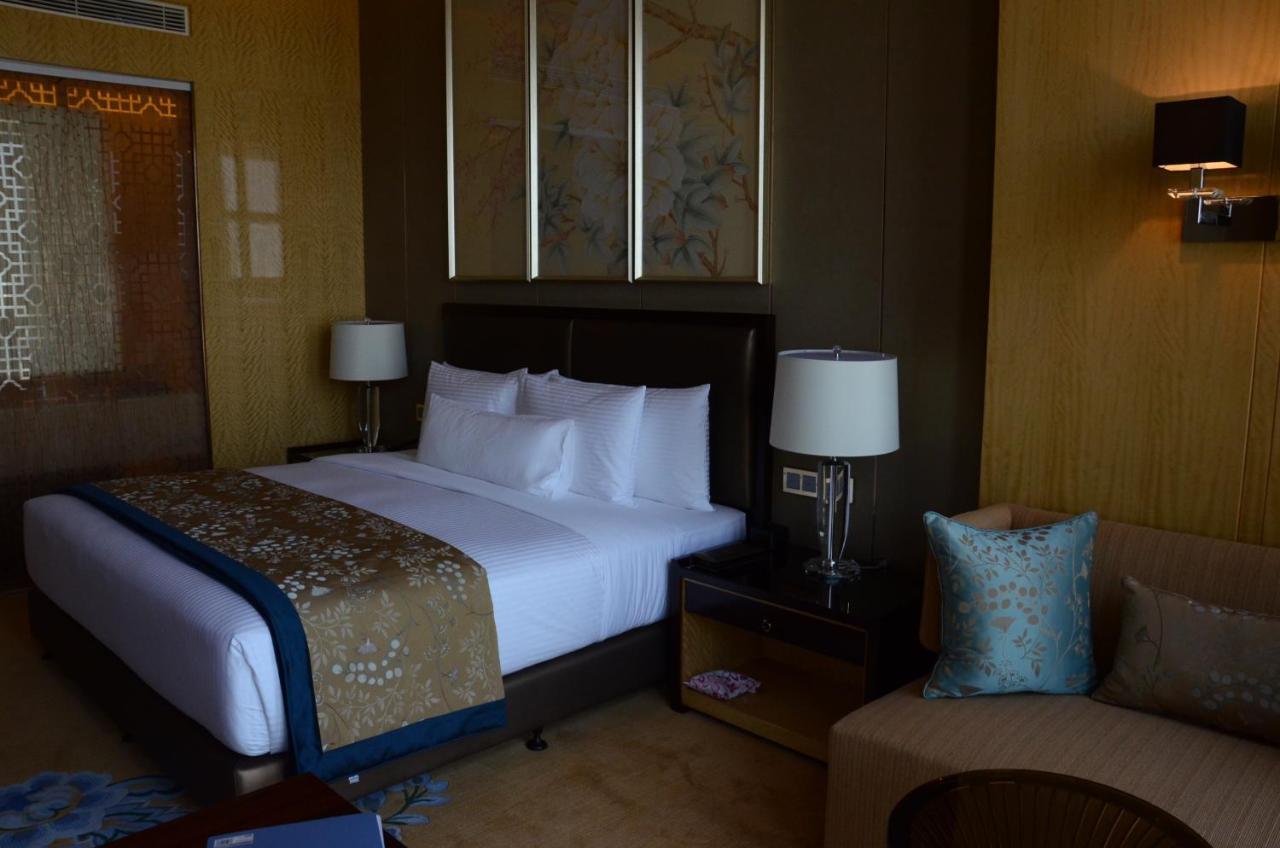 Wanda Vista Taiyuan Hotell Exteriör bild